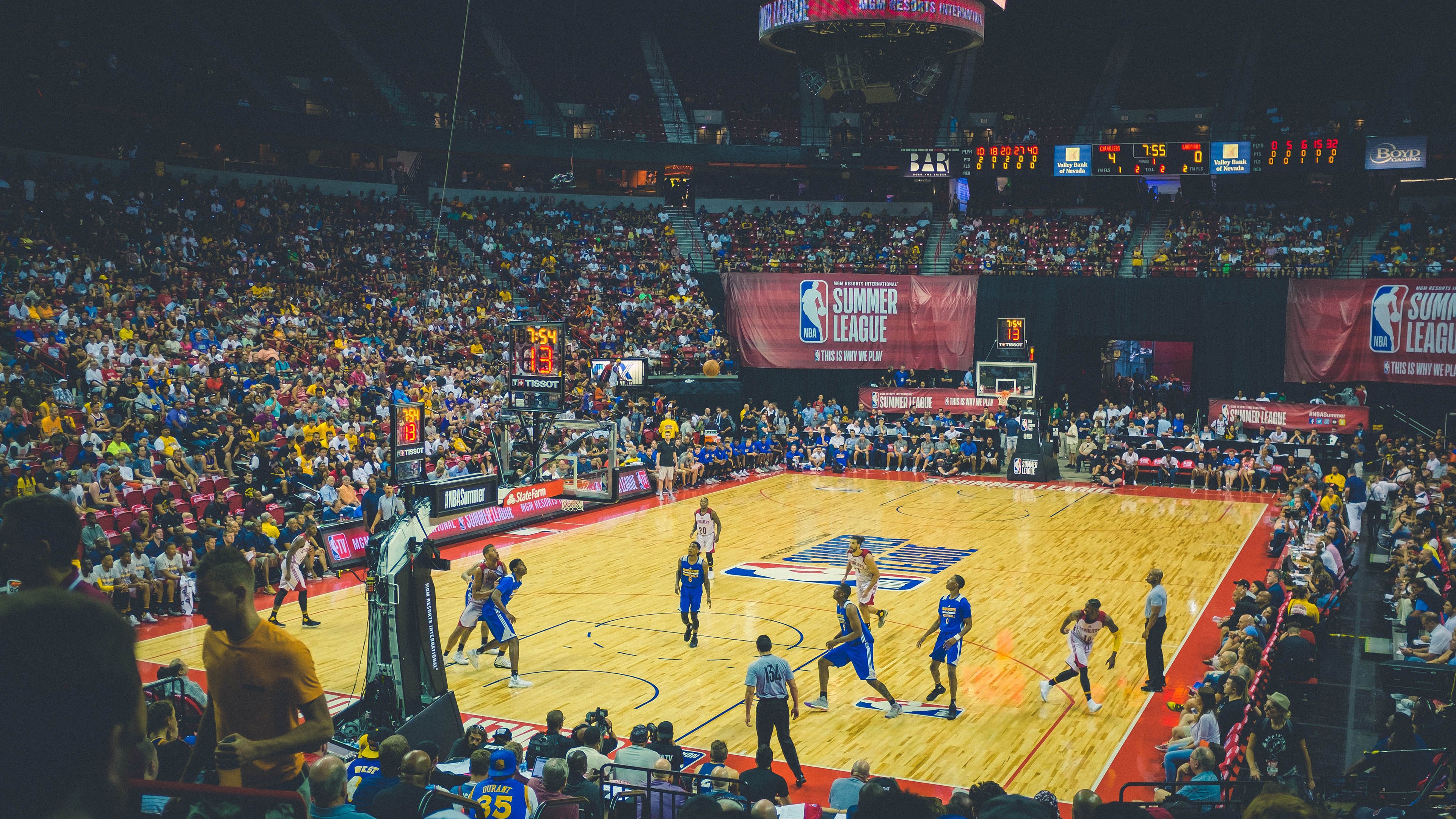 逆境中的英雄:伤病困扰的球队如何战胜困难?